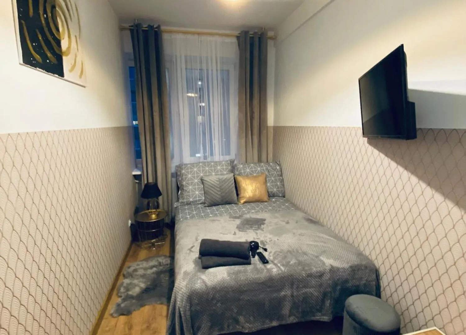 Clicktheflat Wola Apart Rooms Warschau