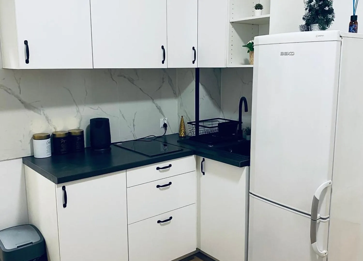 Hostel Clicktheflat Wola Apart Rooms Warschau