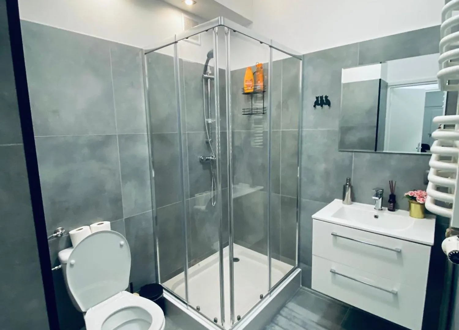 Hostel Clicktheflat Wola Apart Rooms Warschau Polen