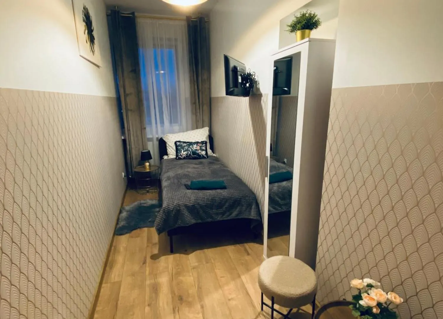 Clicktheflat Wola Apart Rooms Warschau Hostel